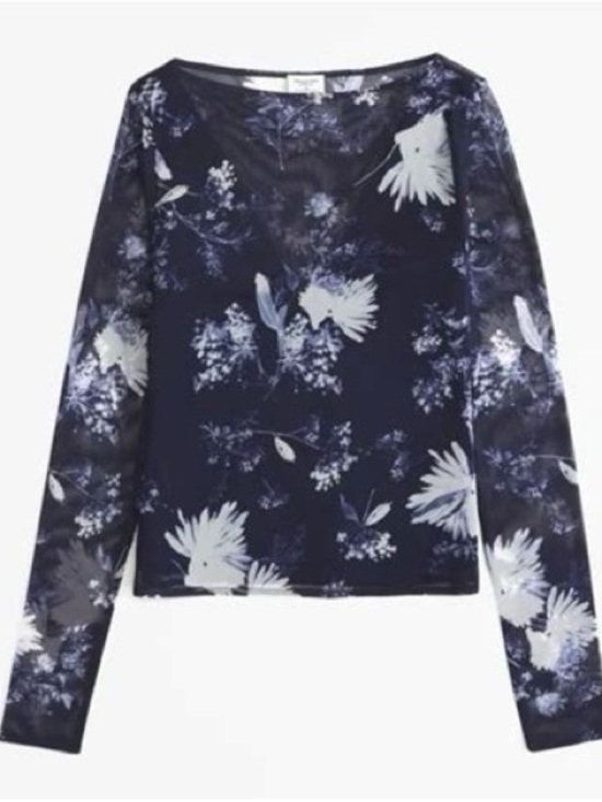 Abercrombie & Fitch Tops - Abercrombie Long Sleeve Navy Floral Mesh Top